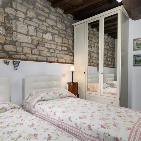 Villa La Petrosa